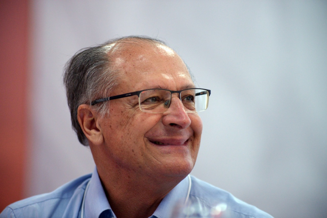 PSB anuncia convenção para oficializar Alckmin na vice de Lula
