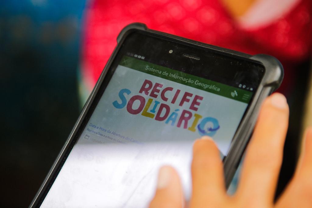 Mais de 10,2 mil famílias do Recife recebem o AME