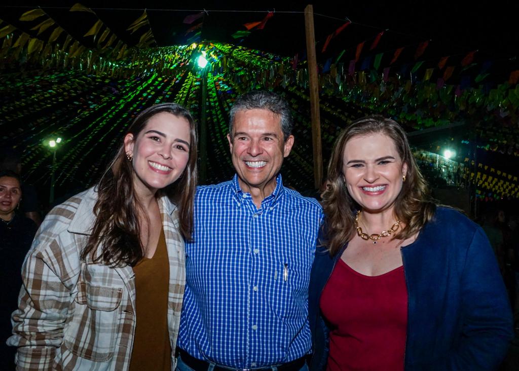 Maria Arraes inicia rota junina pelo interior do estado 