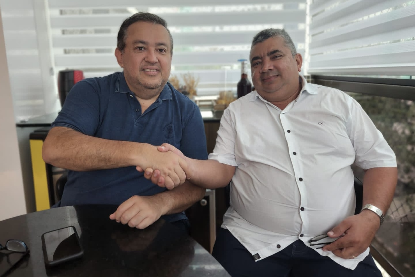 Sebá abre as portas do Avante para os expulsos do PSB