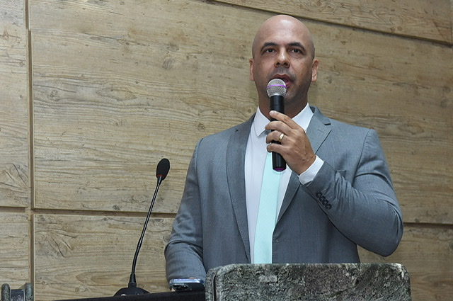 Vereador pede melhorias na mobilidade do São João do Alto do Moura