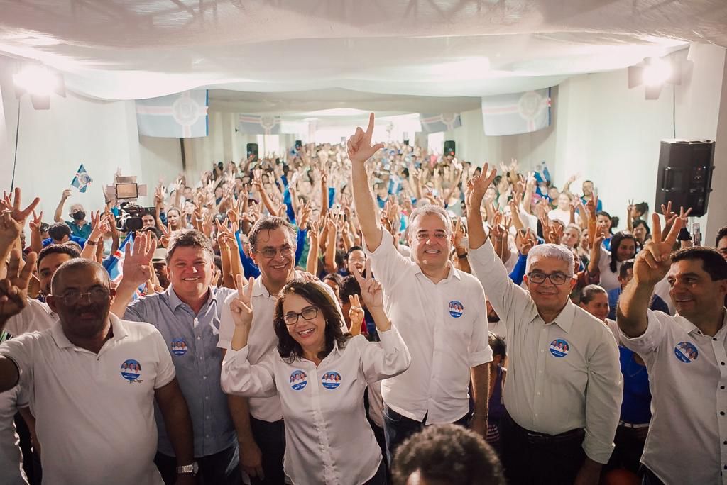 Prefeita de Escada realiza ato para formalizar apoio a Danilo 