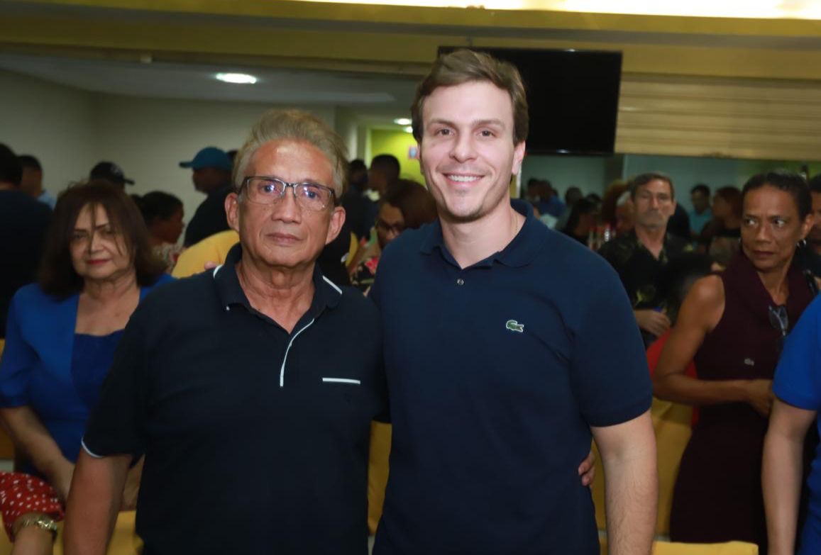 Miguel Coelho recebe apoio de ex-prefeito de Goiana