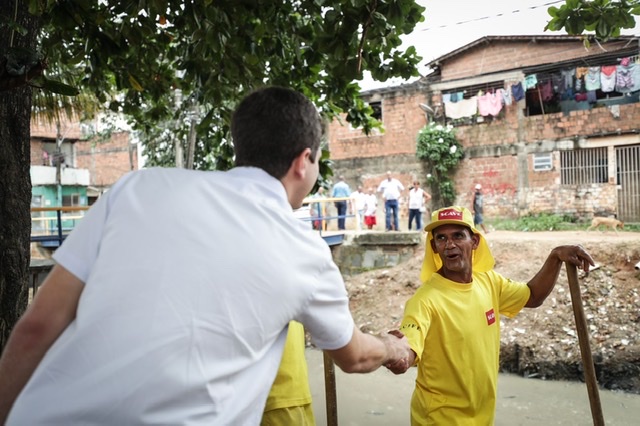 Ação Inverno: PCR avança na limpeza do Canal do Rio Morno