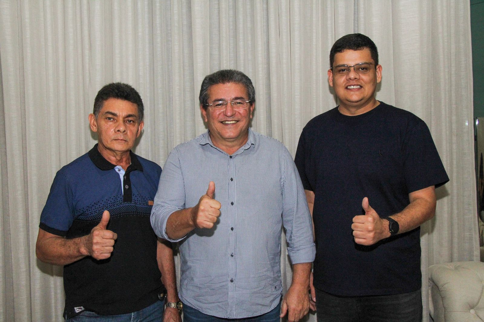 Duque recebe apoios em Santa Cruz da Baixa Verde 