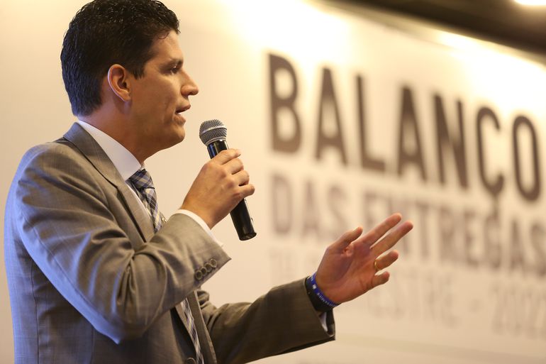 Ministro atenderá pedidos de Gilson Machado para PE 