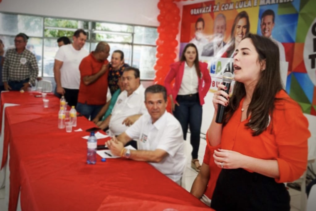 Maria Arraes conquista apoios em Gravatá 