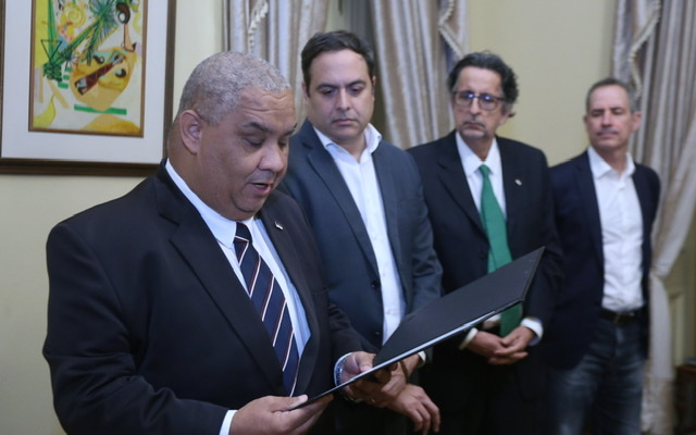 Dois novos secretários estaduais são empossados