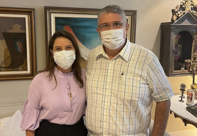 Raquel realizará coletiva para anunciar Guilherme Coelho