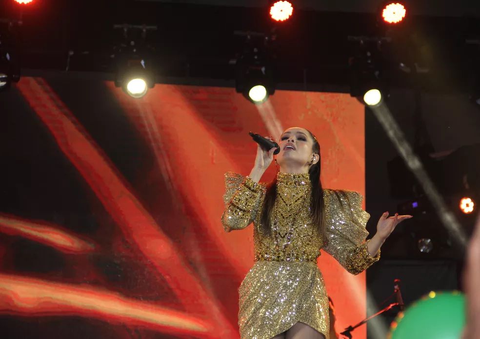 Ex-BBB receberá R$ 300 mil por show no São João de Caruaru