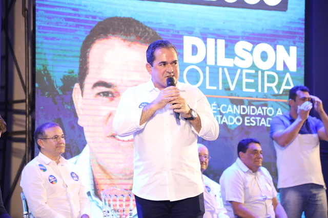 Dilson não poupa críticas aos deputados de Caruaru