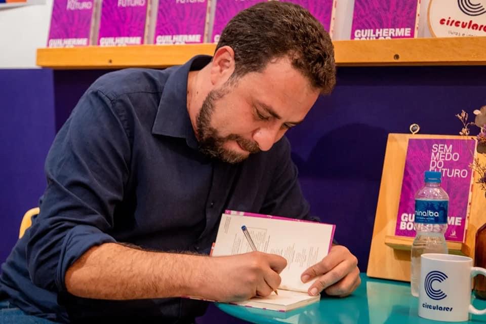 Boulos lança livro no Recife