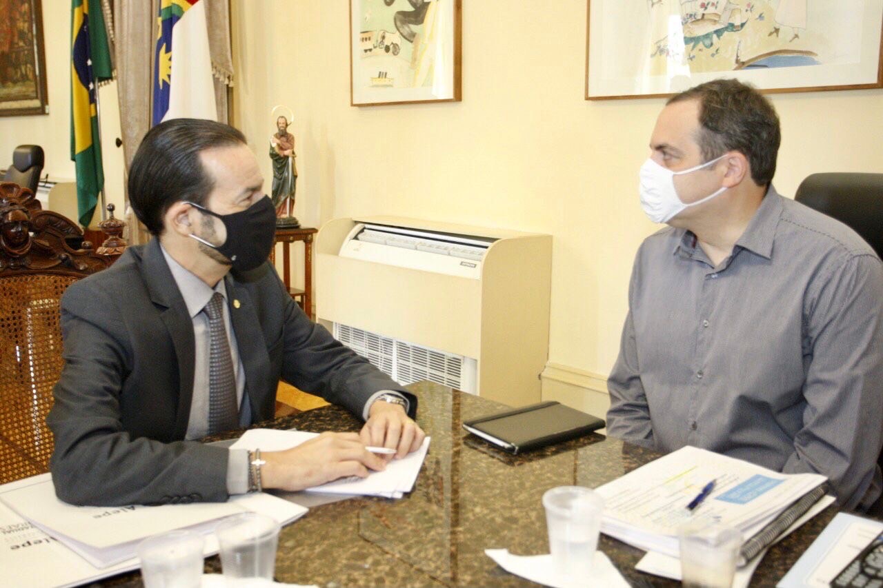 Diogo Moraes celebra licitação para restauração da PE-130