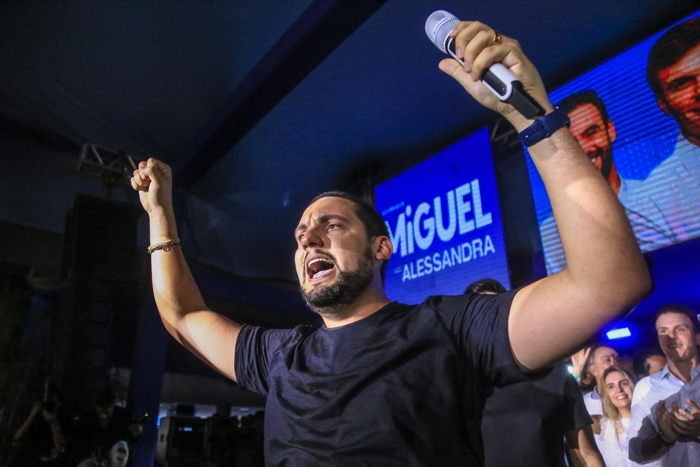 Romero alfineta ex-aliado durante convenção  