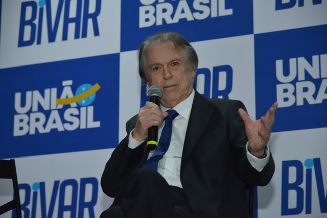 Cenário Político: Bivar ignora infiéis do União Brasil