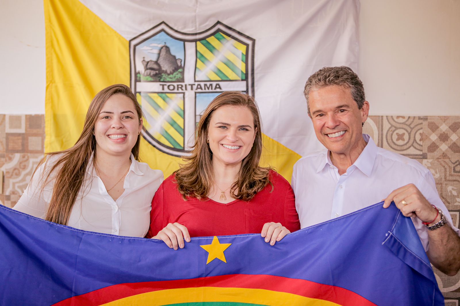 Marília Arraes continua giro pelo Agreste