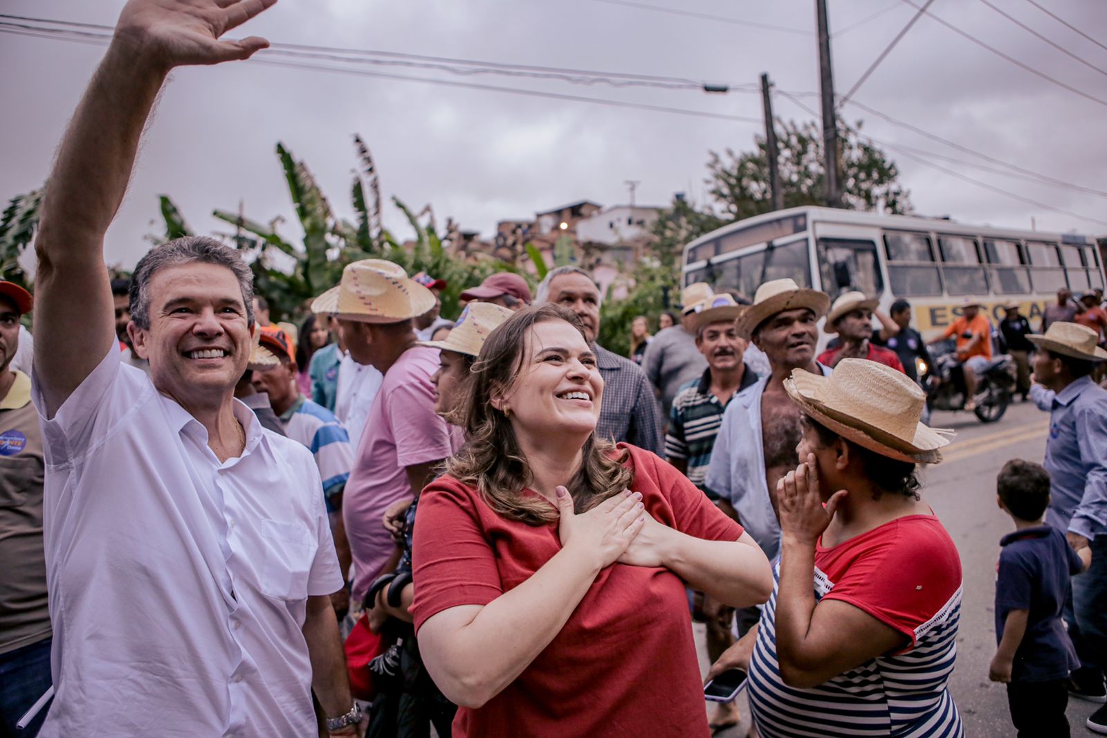 Amaraji recebe Marília, Sebá e André 
