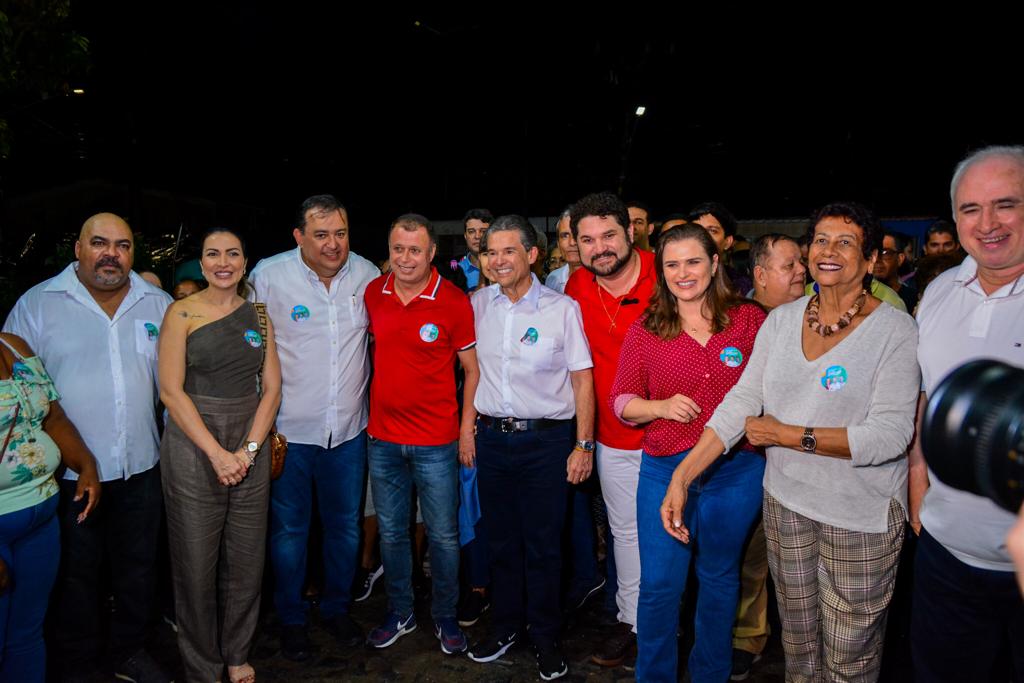 Marília, Sebá e André recebem apoio do prefeito de Itapissuma