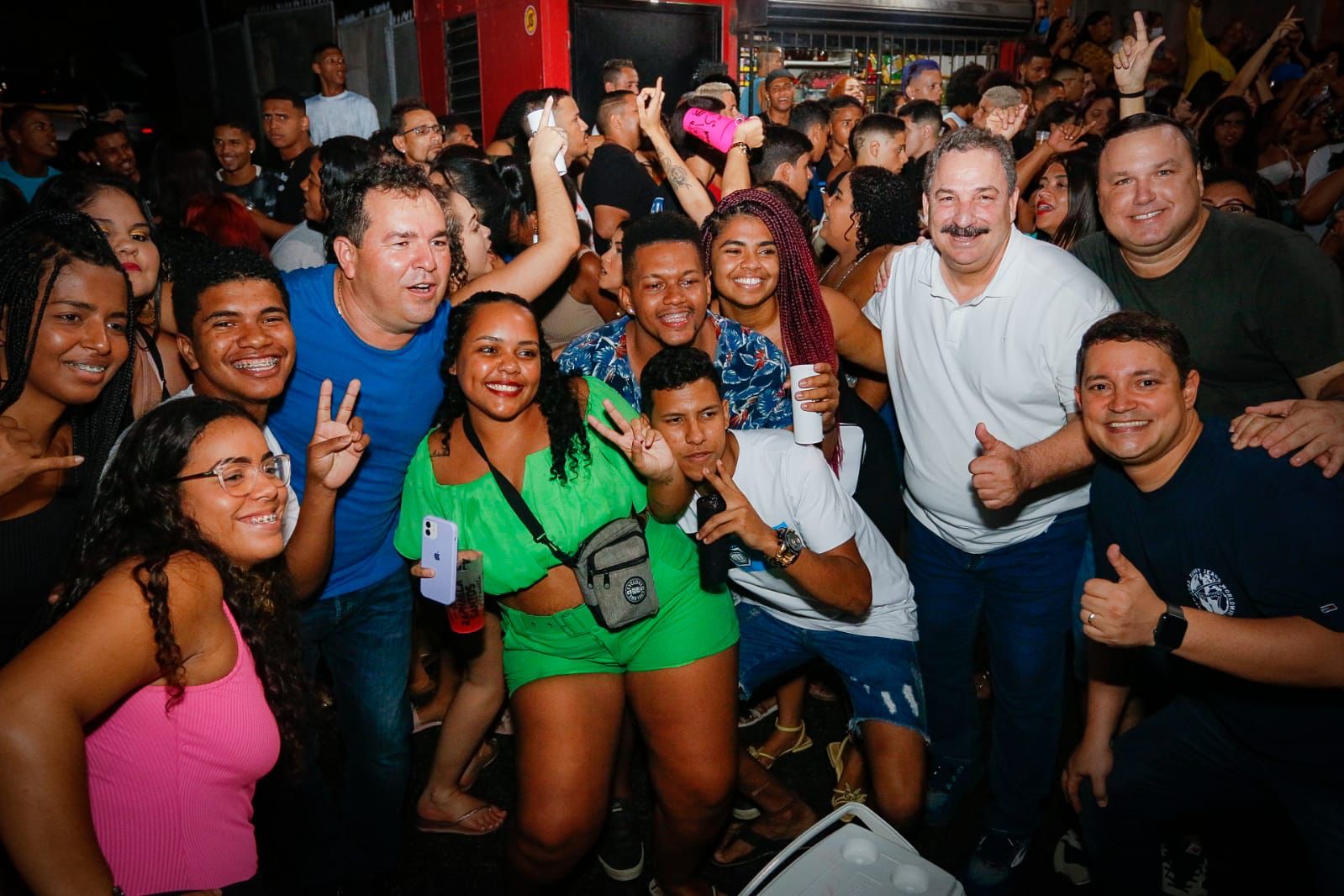 Junior Matuto e Eriberto participam de evento junino em Paulista