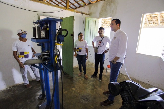 Armandinho cumpre agenda no Sertão de Pernambuco