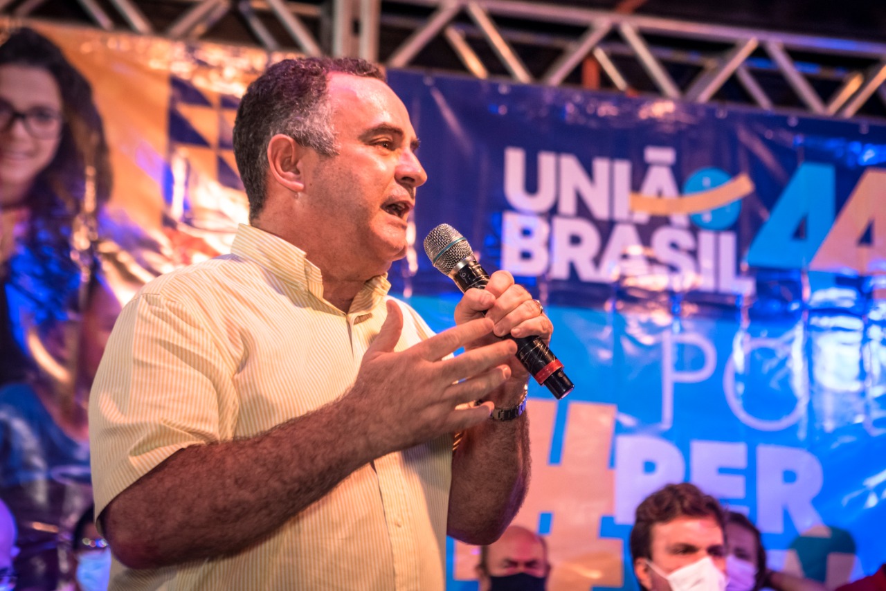 Zeca Cavalcanti pode não disputar eleição