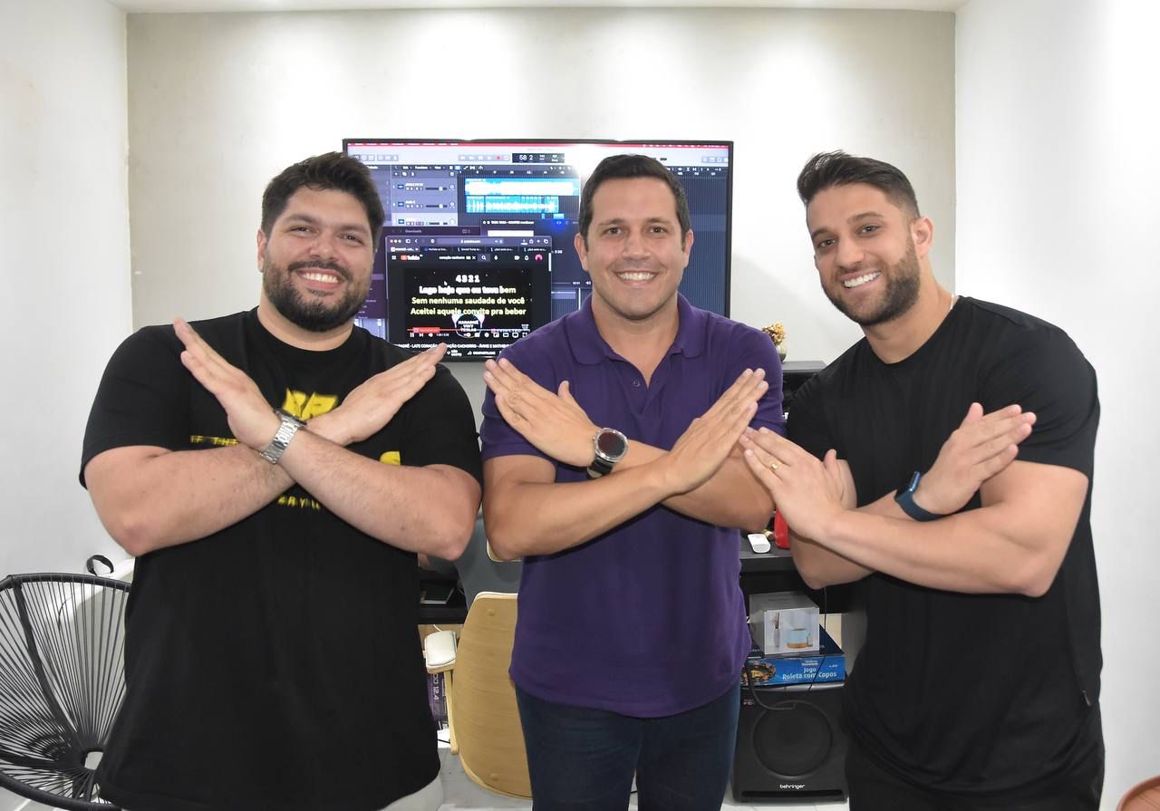 Diego Pérez investe em jingle