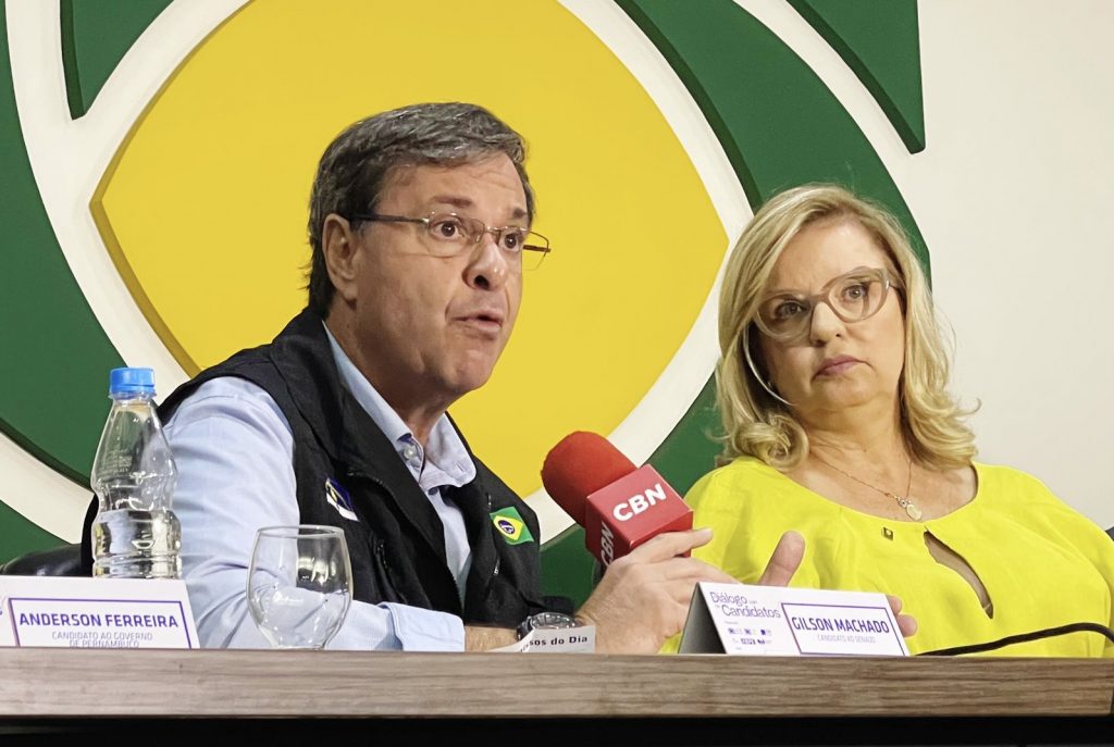 Gilson Machado participa de debate com o segmento empresarial 