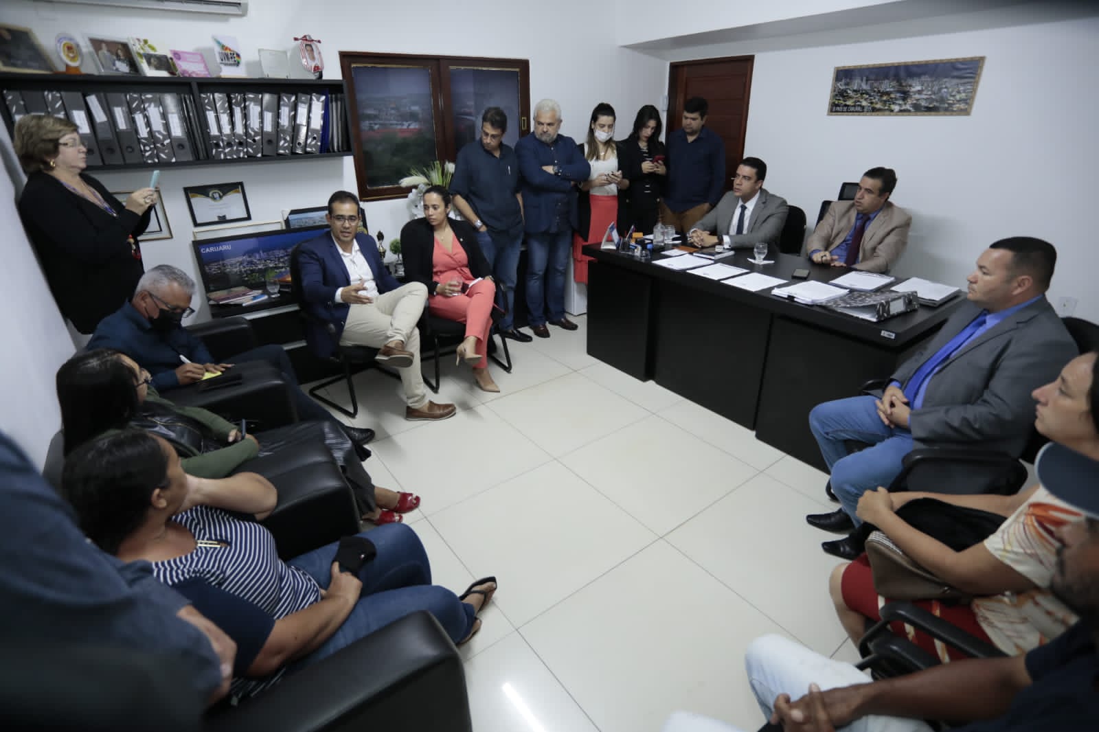 Rodrigo Pinheiro se reúne com moradores do Sítio Cipó