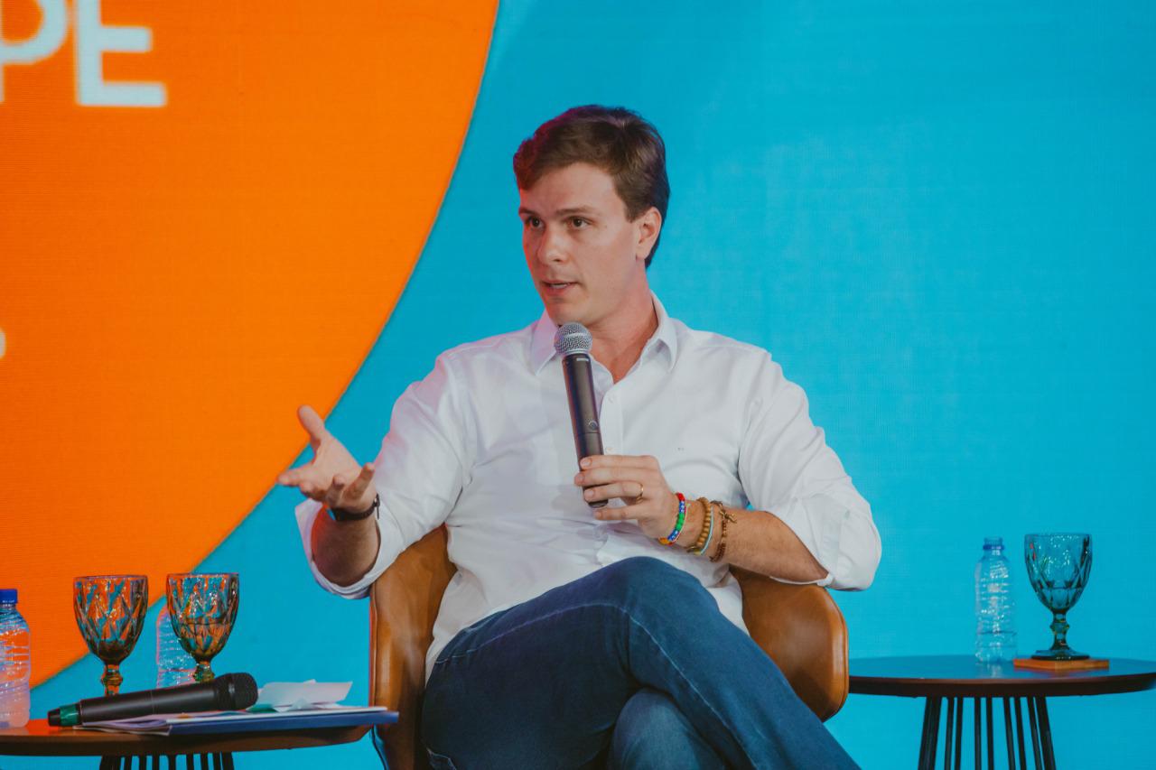 Miguel Coelho lamenta crescimento de crimes violentos em PE