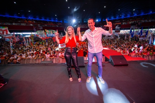 Armandinho oficializa candidatura a deputado estadual