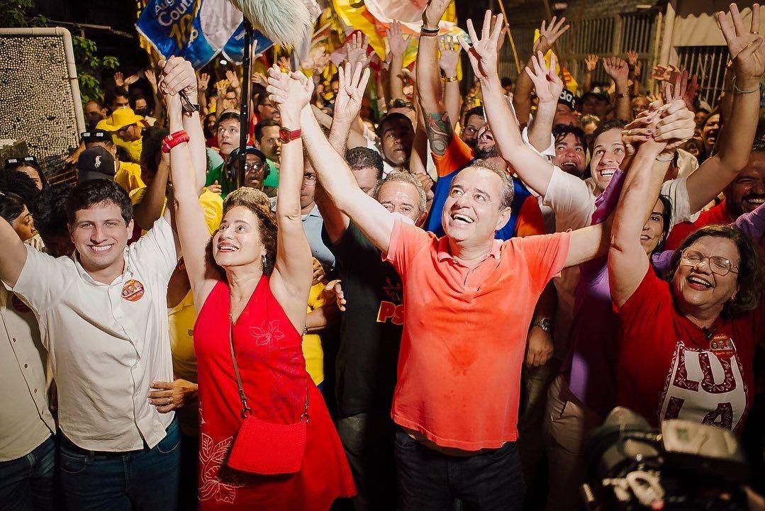 Danilo reúne apoio de nove dos 14 prefeitos da RMR