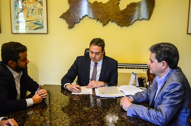 Fernando de Noronha tem novo administrador