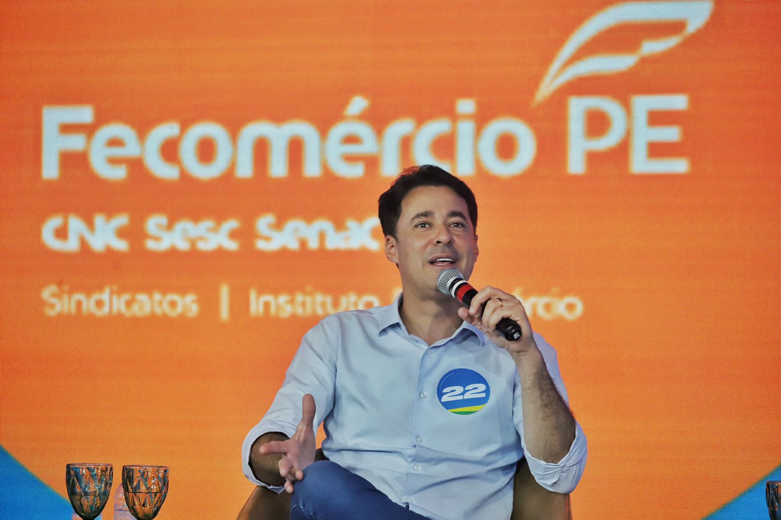 Anderson Ferreira: “a prioridade é debater Pernambuco”