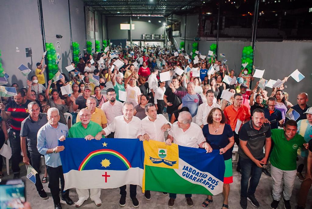 Pré-campanha de Danilo Cabral ganha força em Jaboatão 