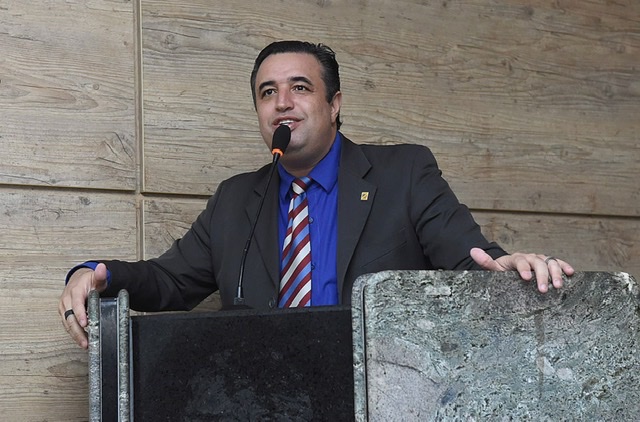 Por unanimidade, Bruno é reeleito presidente da Câmara