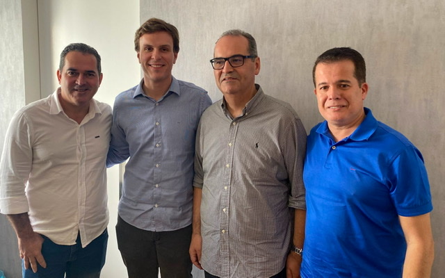 Dilson Oliveira deve dobrar com Edson Vieira em Caruaru