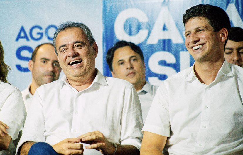 Danilo Cabral conta com o apoio de 122 prefeitos 