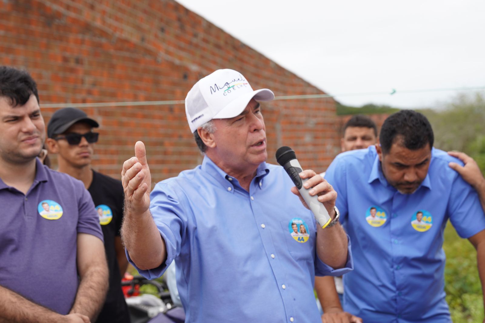 Para Fernando Bezerra, PSB levou PE ao desemprego e à fome