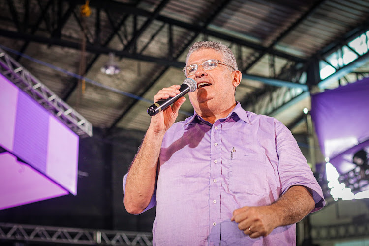 Confira o candidato ao Senado que declarou mais bens em PE