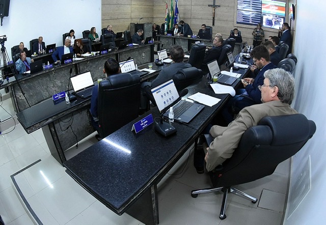 Câmara aprova piso salarial dos agentes de saúde e endemias em Caruaru