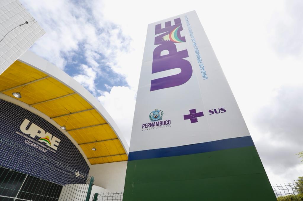 Governo de Pernambuco entrega 12ª UPAE no Estado