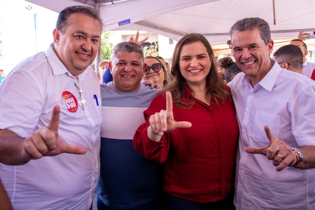 Em Calumbi, Marília Arraes recebe apoio do prefeito Joelson