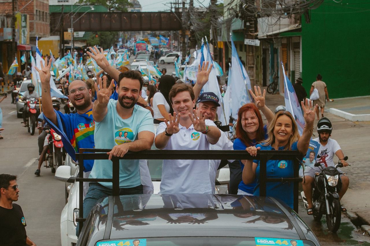 No Recife, motociata de Miguel é recebida com entusiasmo