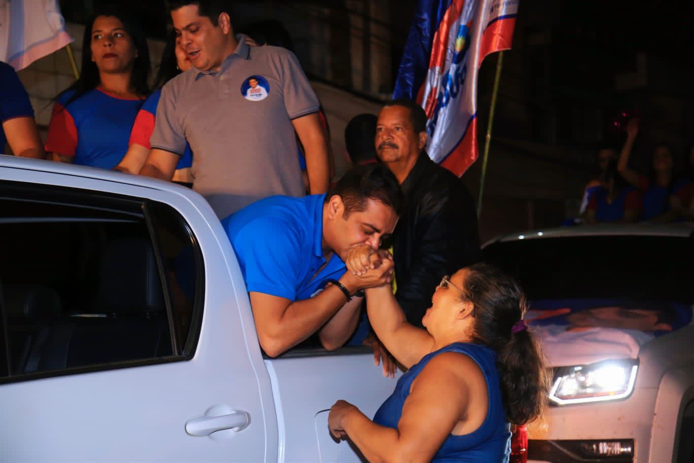 Fernando Rodolfo fortalece campanha com buzinaço em Caruaru