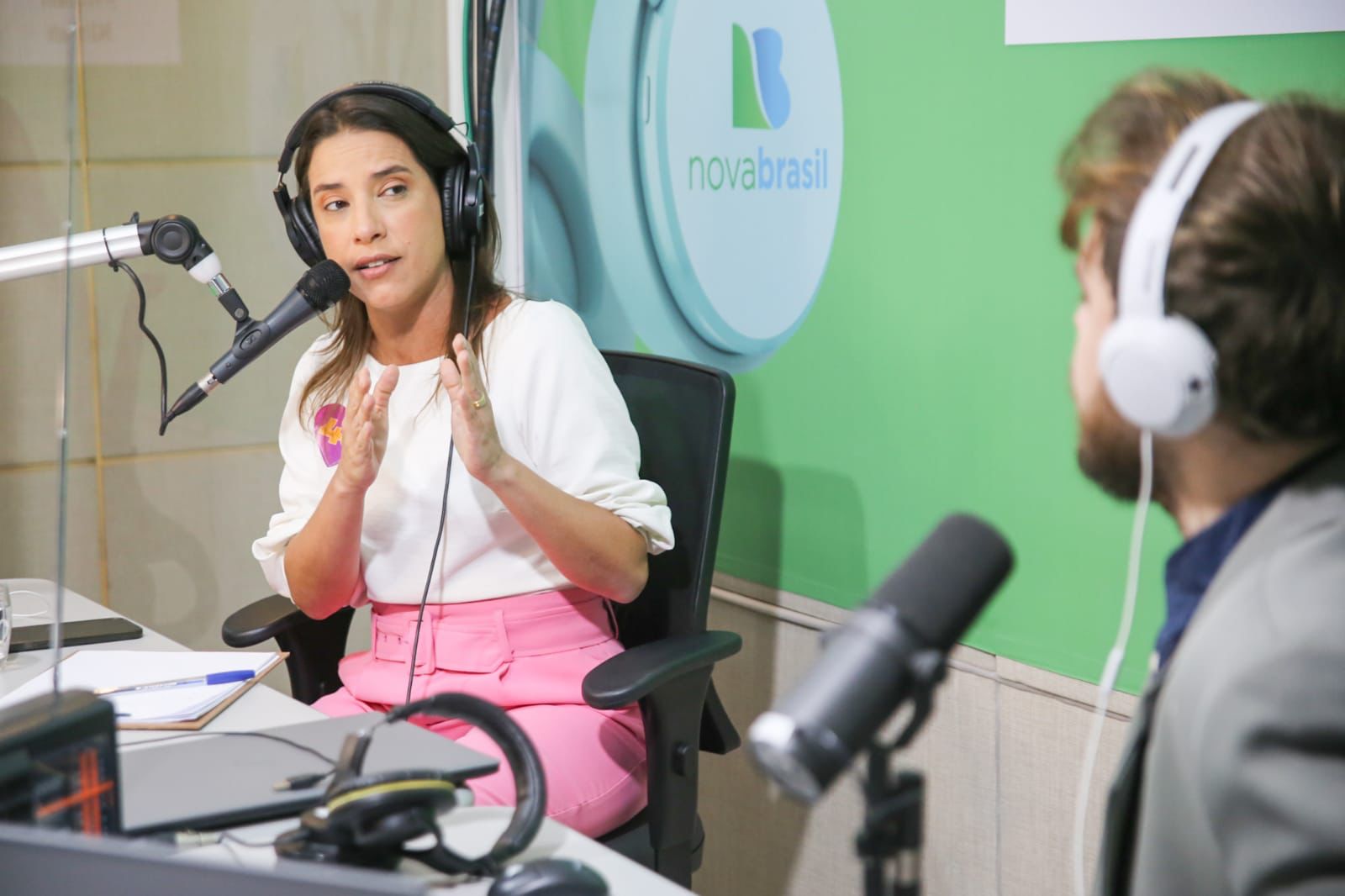 Raquel diz que problema no abastecimento é falta de decisão política