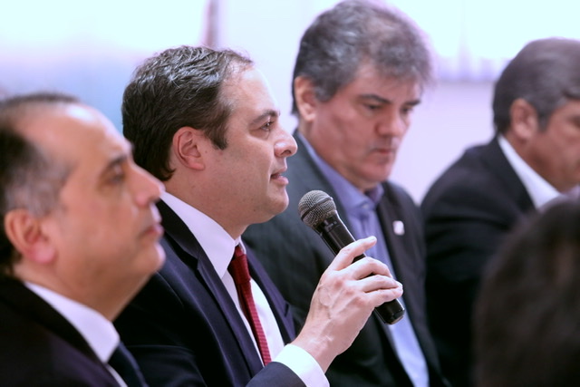 PE convoca empresas para integrar programa de habitação popular