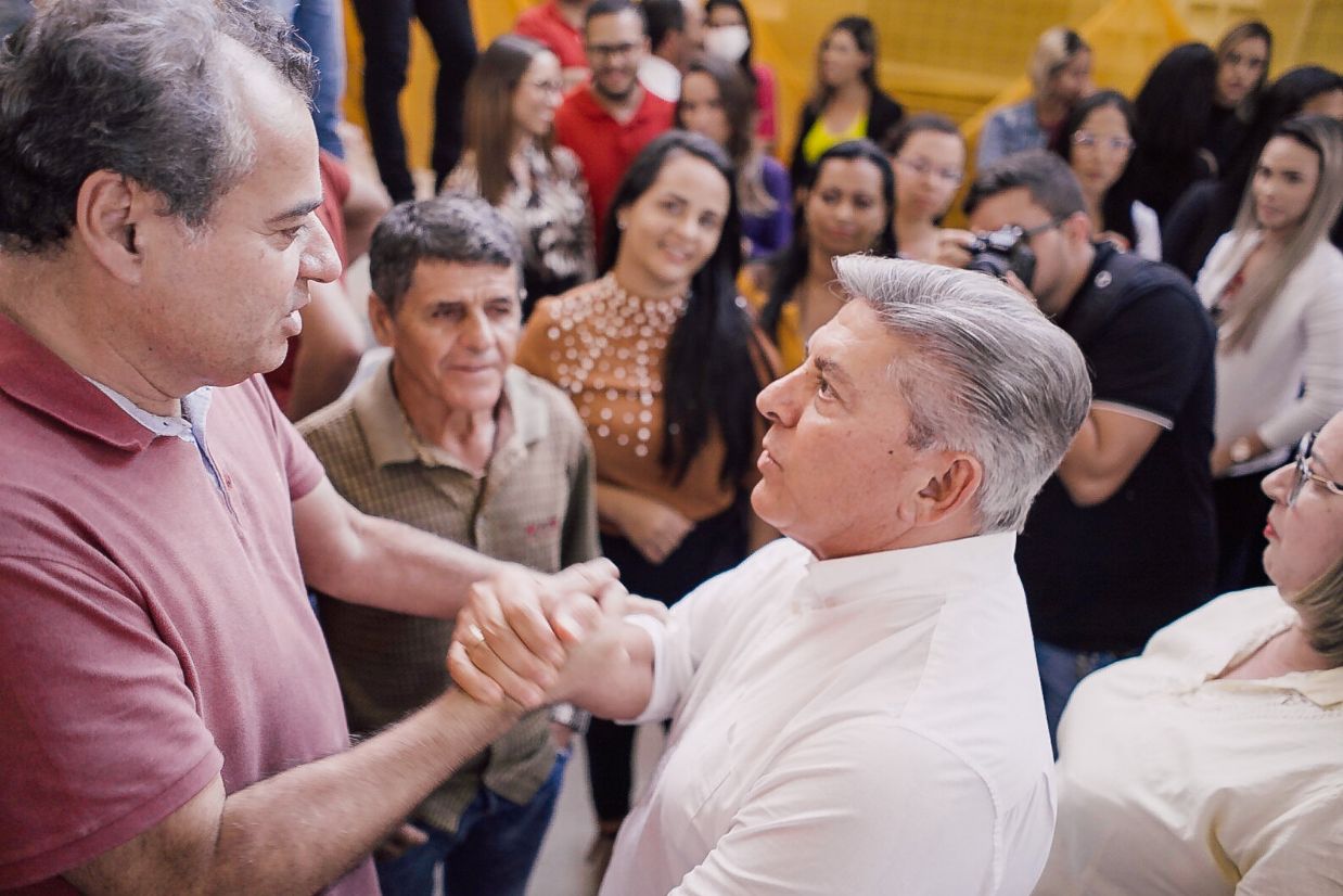 Oito dos 10 prefeitos do PL-PE estão com Danilo 