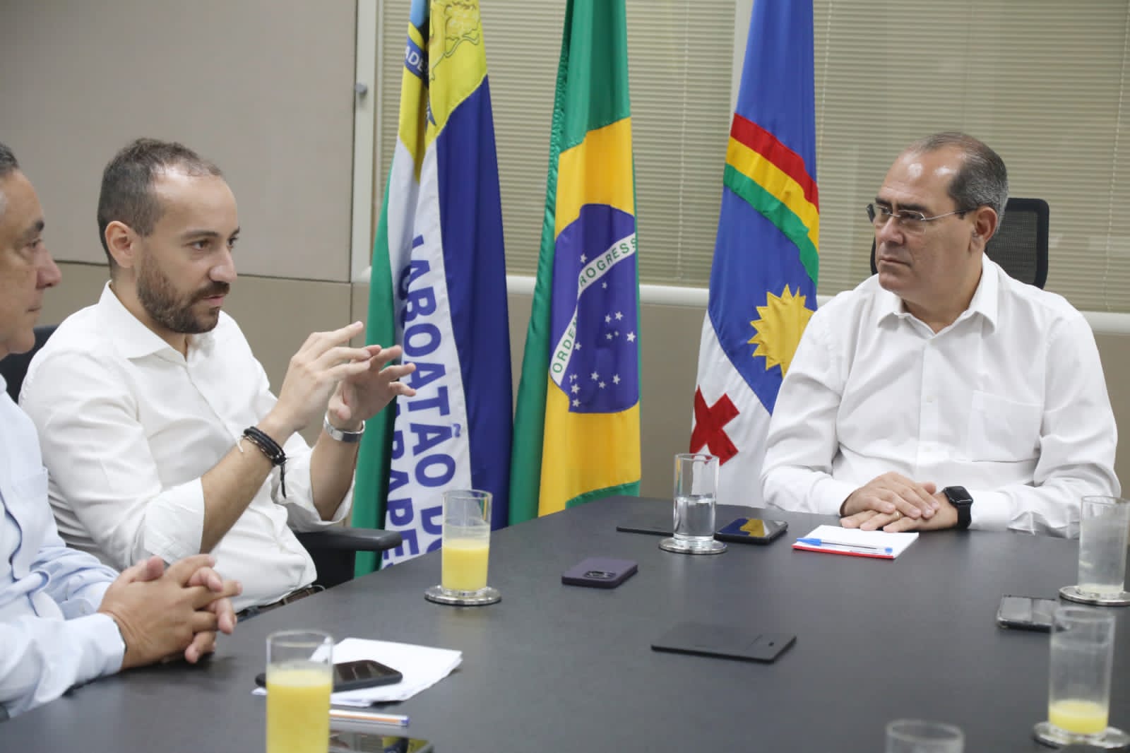 Prefeito do Jaboatão recebe presidente global da Enel X