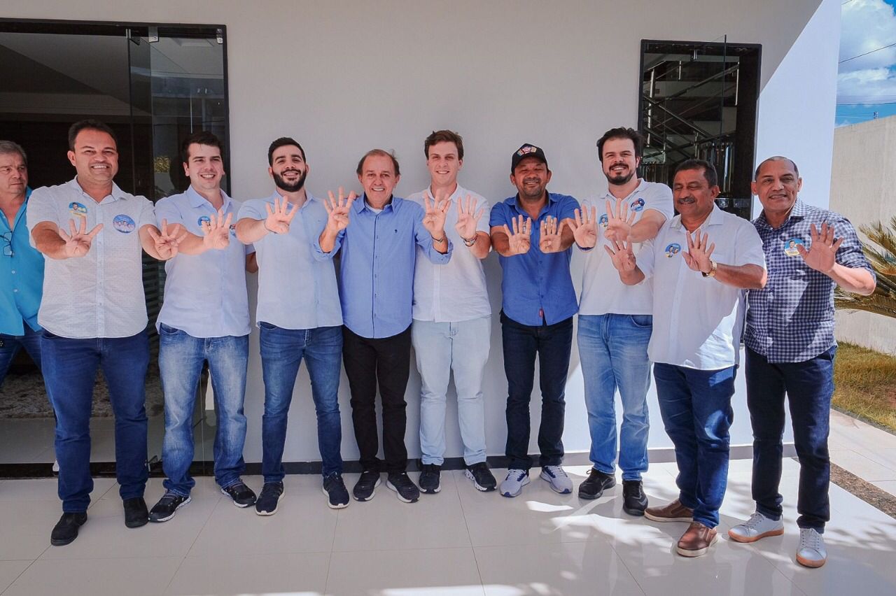 Antonio Coelho soma apoios nos Sertões Central e do Araripe