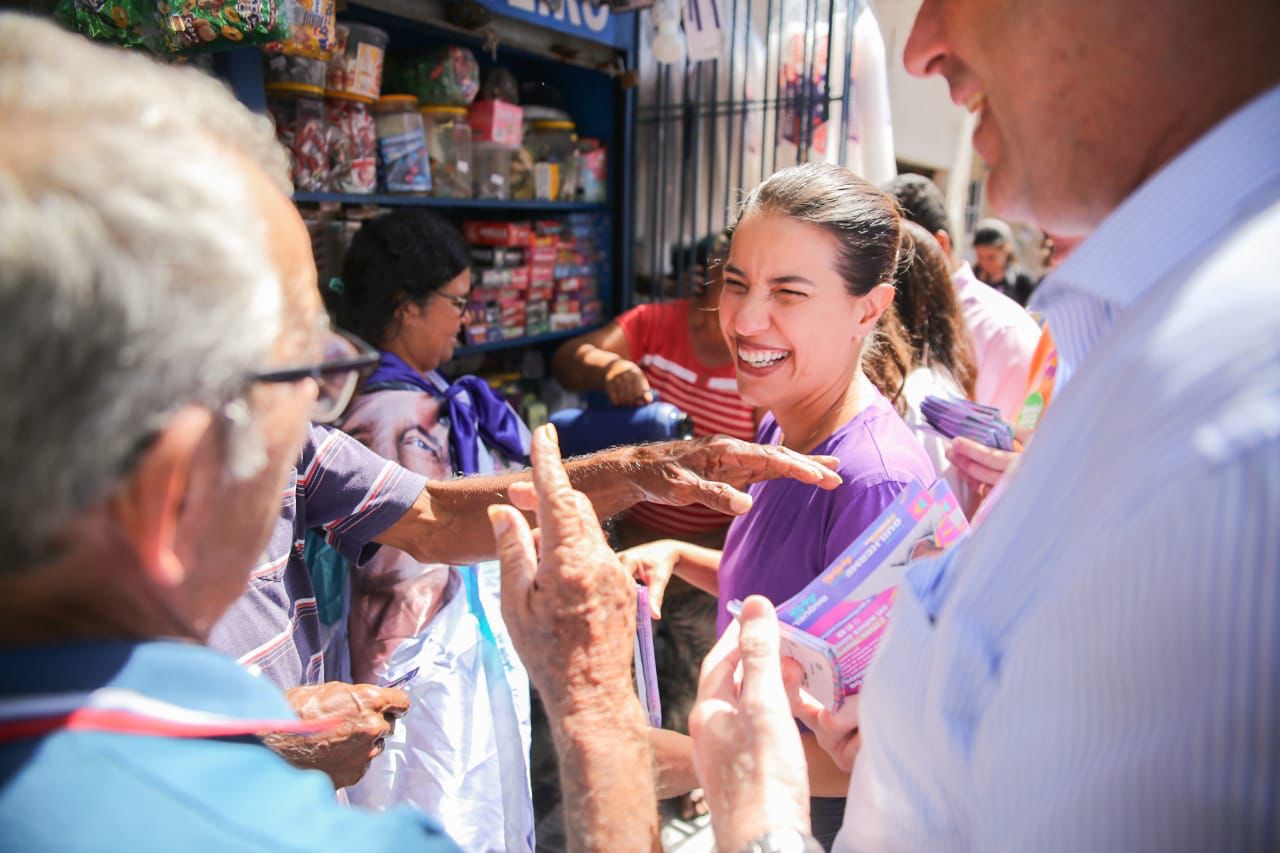 Caminhada em Brasília Teimosa consolida crescimento de Raquel 